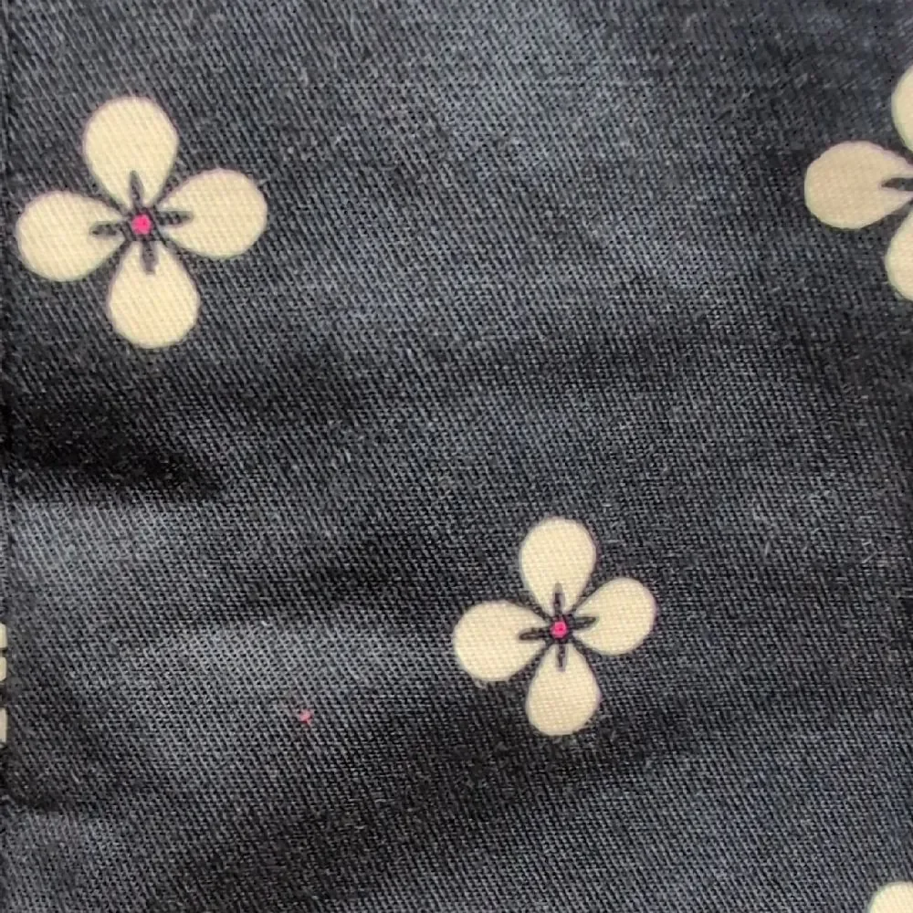 Ann Taylor Factory Blue and White Patterned Skirt Size 2